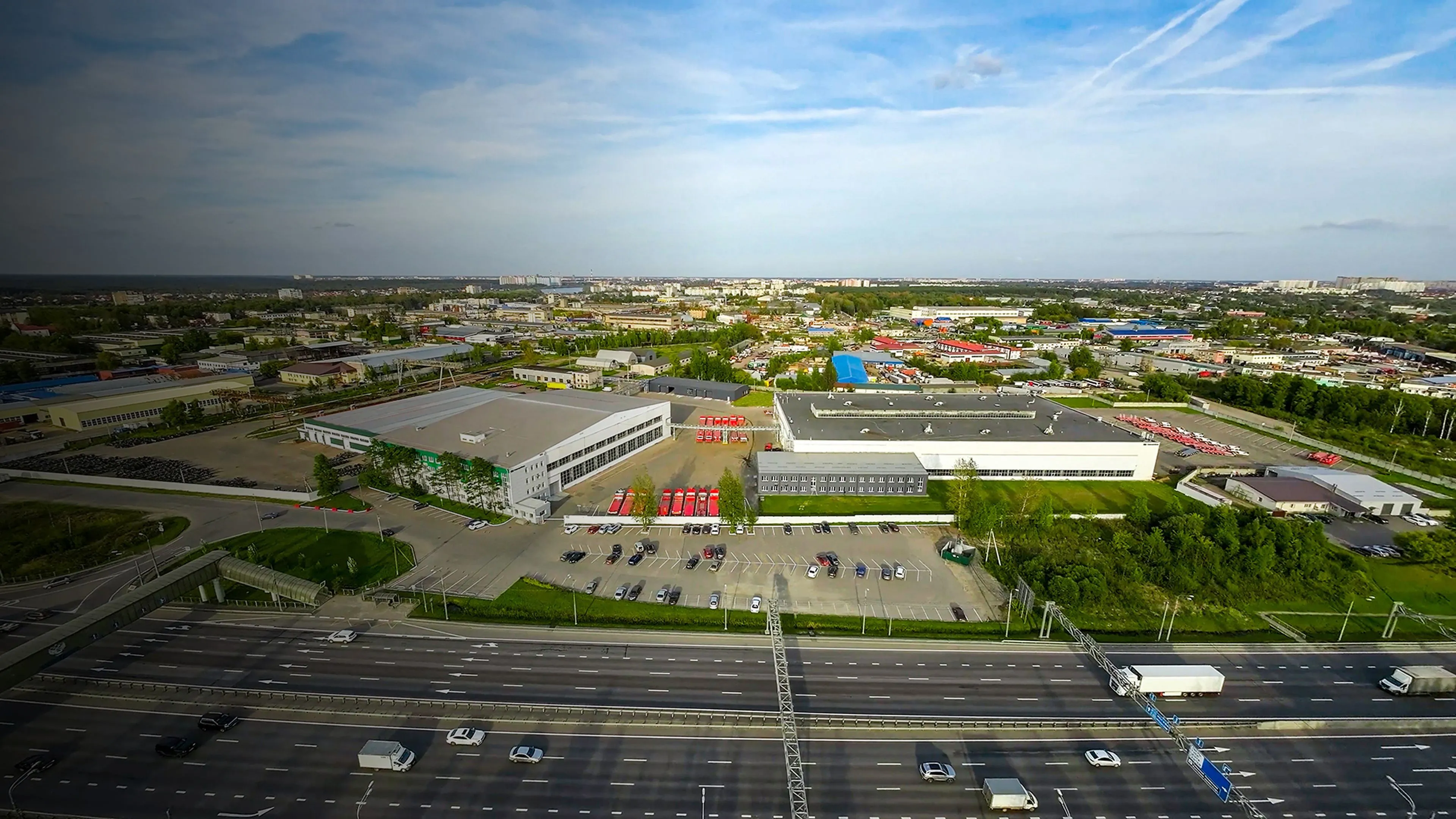 Тверьстроймаш — <br> эксперт <br> в производстве <br> полуприцепов